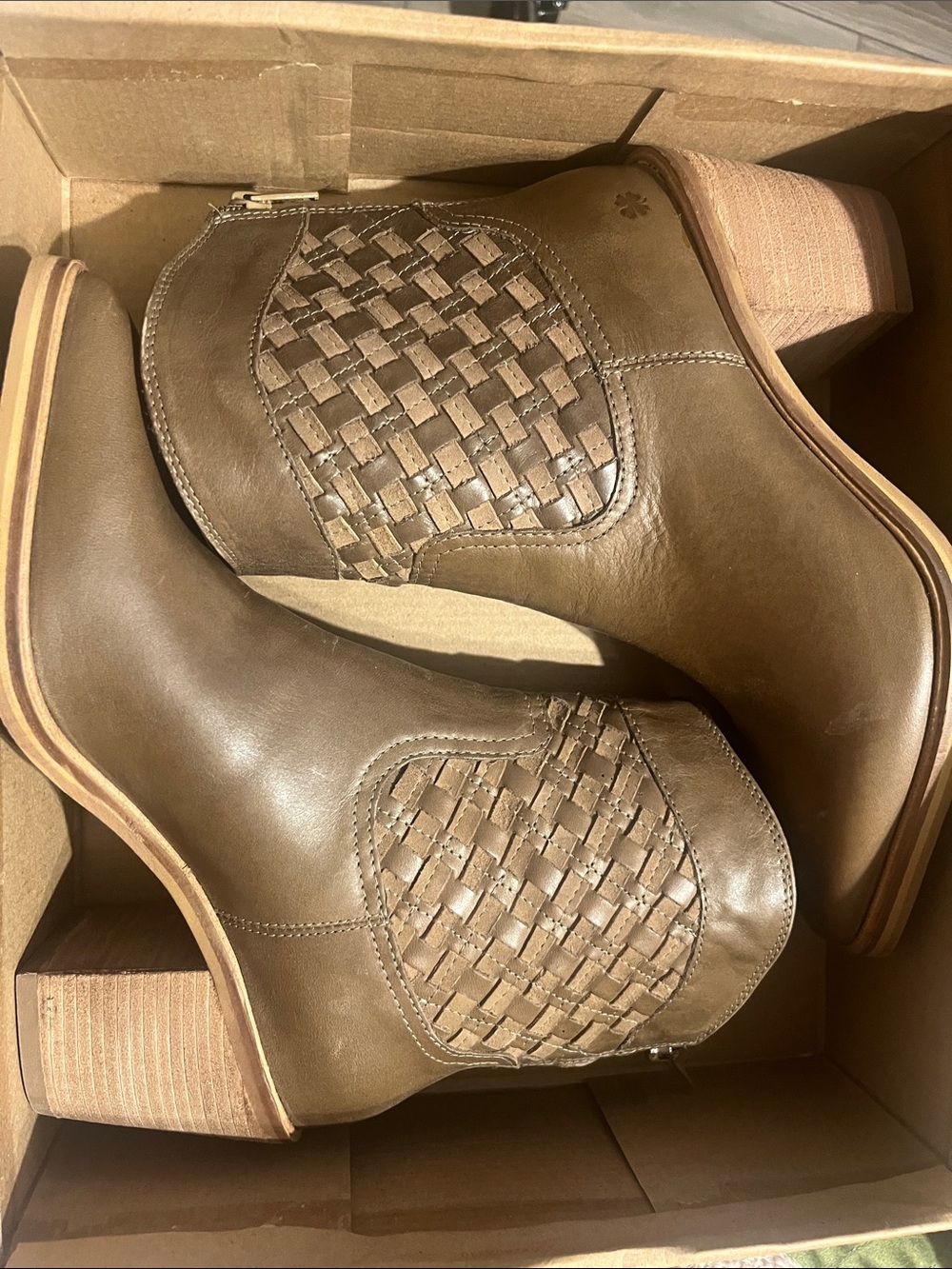 Women Lucky Brand Brown Woven Leather Ankle Boots